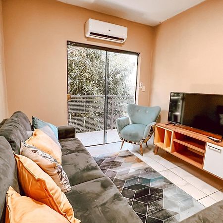 Amplio Loft En Zona Residencial De Asuncion Daire Dış mekan fotoğraf